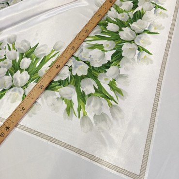 Праздничная скатерть с Тюльпанами Праздничная скатерть с Тюльпанами